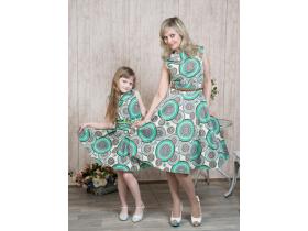Одинаковые платья для мам и дочек