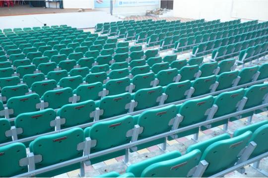 Фото 3 Кресла для спортивных стадионов, г.Краснодар 2015