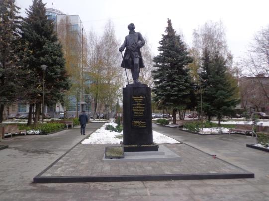 Фото 8 Памятник Шувалову, Ижевск