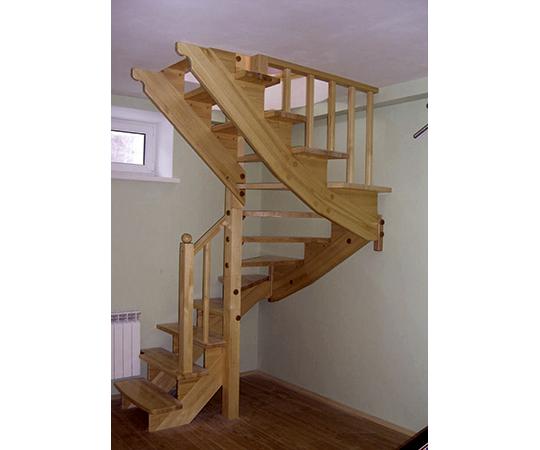 Фото 3 Лестницы из дерева 2014