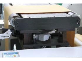Машина для изготовления бумажных пакетов с прямоуг