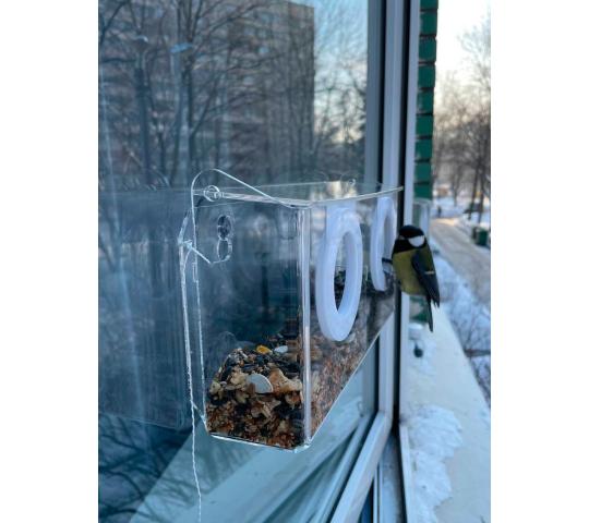 Фото 1 Кормушки на окно Платун в ассортименте, г.Санкт-Петербург 2022