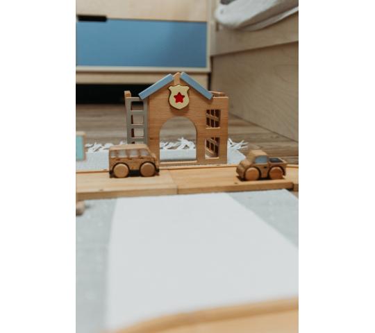 Фото 2 Деревянная  игрушка «Полицейский участок», г.Красноярск 2023