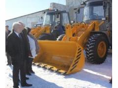 Новую коммунальную технику получили поселки Магаданской области Новую коммунальную технику получили поселки Магаданской области
