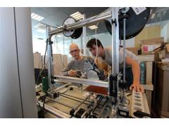 Российские учёные в Сколтехе напечатали на 3D-принтере новый прочный композит Российские учёные в Сколтехе напечатали на 3D-принтере новый прочный композит