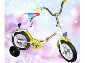 Детский велосипед с поддерживающими роликами