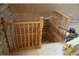 Цельно-деревянные самонесущие лестницы