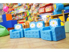 Бескаркасная игровая мебель для детского сада