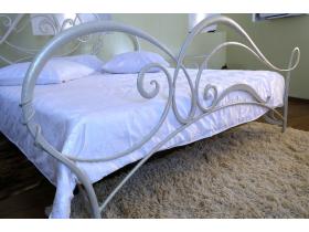 Кованая кровать «Лилия»