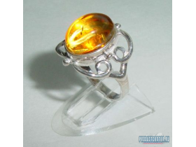 Серебрянное кольцо с оранжевым янтарём