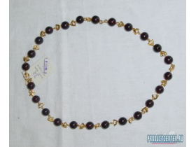 Ожерелье из латуни с черным янтарём