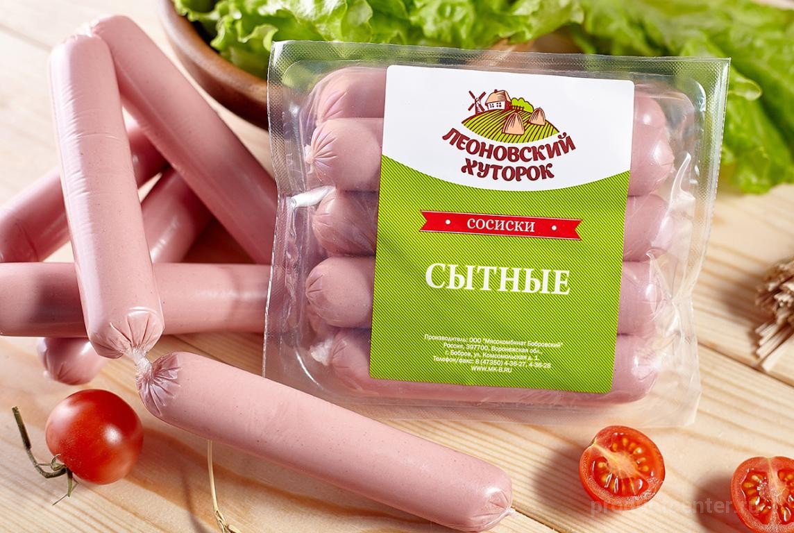 Продукция мясокомбината. Сосиски производители. Сосиски сытные. Сардельки сытные. Бобровский мясокомбинат продукция.