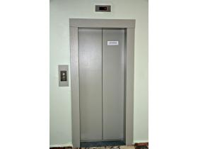 Лифт больничный до 1600 кг