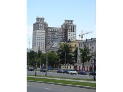 Новостройки в духе советского ампира Новостройки в духе советского ампира