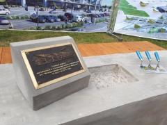 В Иркутском аэропорту заложили первый камень в основание нового терминала В Иркутском аэропорту заложили первый камень в основание нового терминала