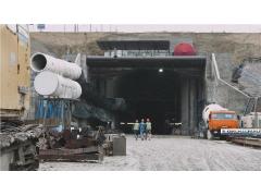Километровый железнодорожный тоннель проложили на подходах к Крымскому мосту возле Керчи Километровый железнодорожный тоннель проложили на подходах к Крымскому мосту возле Керчи