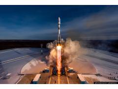 Космодром Восточный: запуск ракеты «Союз-2.1а» Космодром Восточный: запуск ракеты «Союз-2.1а»