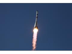 Грузовой корабль «Прогресс МС-11» пристыковался к МКС, долетев до нее по сверхкороткой схеме Грузовой корабль «Прогресс МС-11» пристыковался к МКС, долетев до нее по сверхкороткой схеме