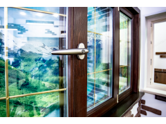 Фото 1 Деревянное окно из сосны со стеклопакетом 2019
