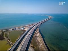 Построен первый железнодорожный путь Крымского моста Построен первый железнодорожный путь Крымского моста