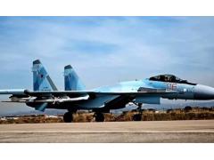Три многоцелевых истребителя Су-35 поступили в авиаполк ЗВО в Тверской области Три многоцелевых истребителя Су-35 поступили в авиаполк ЗВО в Тверской области