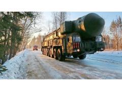 На боевое дежурство заступил первый полк ПГРК «Ярс» в Алтайском крае На боевое дежурство заступил первый полк ПГРК «Ярс» в Алтайском крае