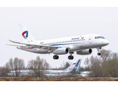 Авиакомпания «Северсталь» получила первый SSJ100 с законцовками крыла Авиакомпания «Северсталь» получила первый SSJ100 с законцовками крыла