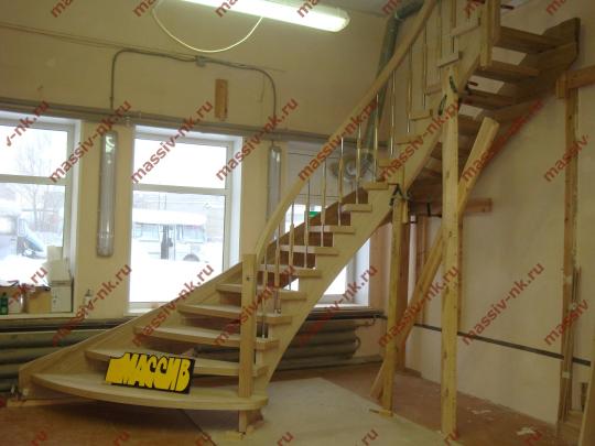 Фото 7 Лестница на гнутом косоуре , с гнутым поручнем, г.Бор 2020