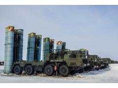 Вновь сформированный 414-й зенитный ракетный полк заступил на боевое дежурство Вновь сформированный 414-й зенитный ракетный полк заступил на боевое дежурство