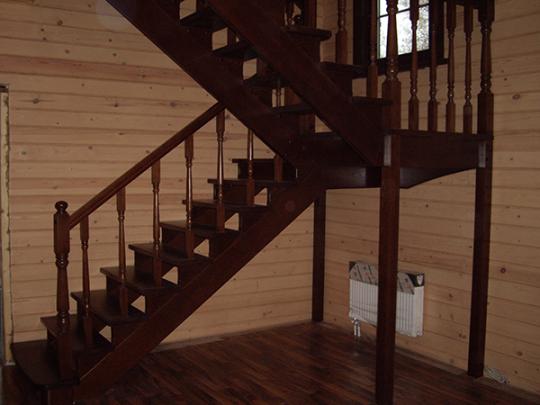 Фото 8 Лестницы из дерева 2014