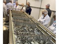 В Усть-Луге открыто новое производство рыбных консервов В Усть-Луге открыто новое производство рыбных консервов