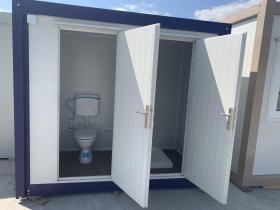 Туалетные кабины металлические