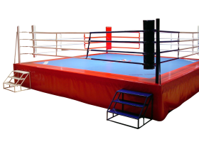 Боксерские ринги на помосте