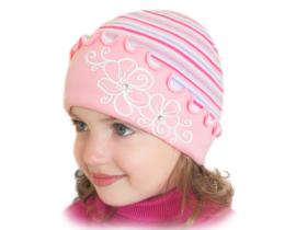 детская трикотажная шапочка для девочки