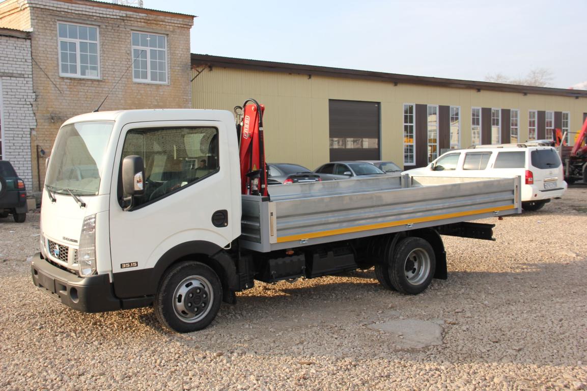     - Nissan Cabstar    Fassi M15     