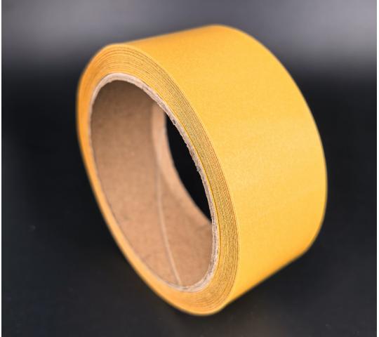 Фото 3 Клейкая лента