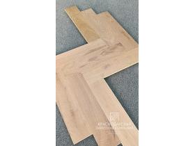 «Английская ёлка» в оттенке светло-серо-коричневый