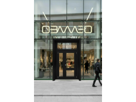 Дверь входная двустворчатая остекленная с фрамугой