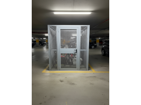 Двери для складких помещений