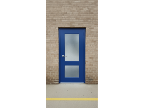 Дверь противопожарная остекленная