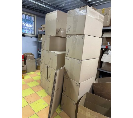 Фото 6 Упаковка товаров в коробки