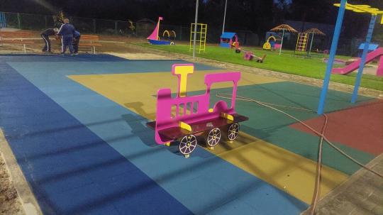 Фото 12 плитка из резиновой крошки 500х500х40 мм