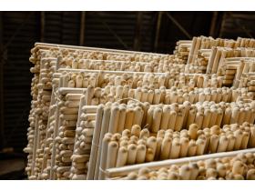 Черенки для лопат, щеток, вил