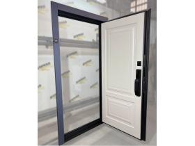 Дверь квартирная с электронным замком