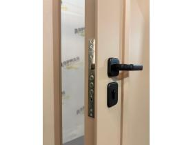 Дверь в офис