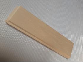 Стеновой паркет из липы с горячим тиснением