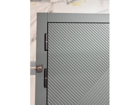 Квартирная дверь два контура