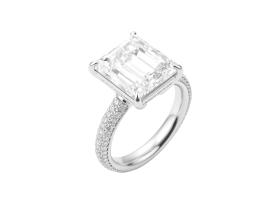 Кольцо с закрепкой «паве» и бриллиантом 6.79 карат