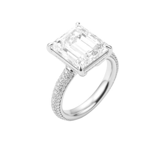 771666 картинка каталога «Производство России». Продукция Кольцо с закрепкой «паве» и бриллиантом 6.79 карат, г.Санкт-Петербург 2025