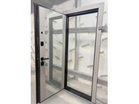 Дверь в квартиру